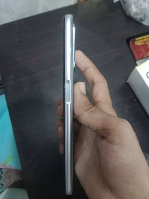 Oppo A16 4