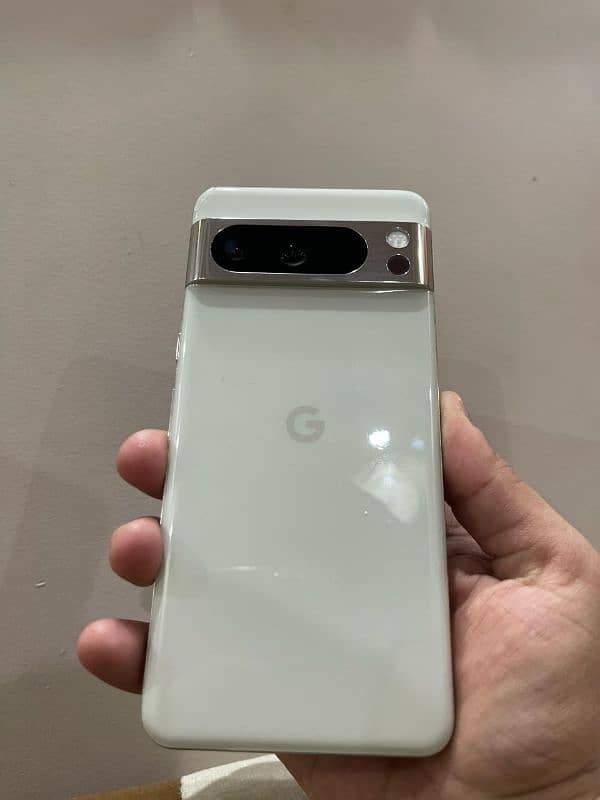 Google Pixel 8 pro 0