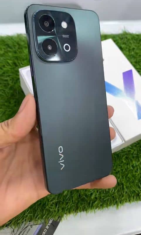 Vivo y28 only 6 day have used 1