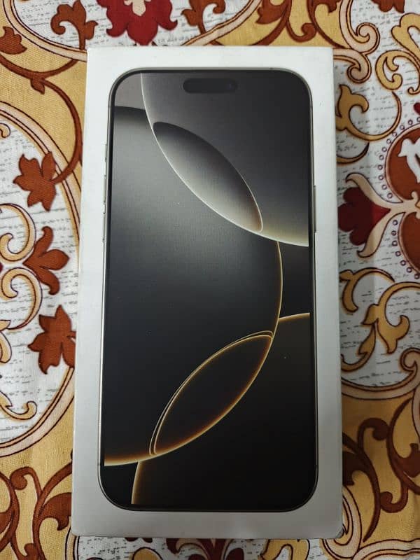 Iphone 16 pro max 256gb (factory unlock) 10/10 1