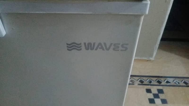 Waves Fridge Frizer 2 in 1 1