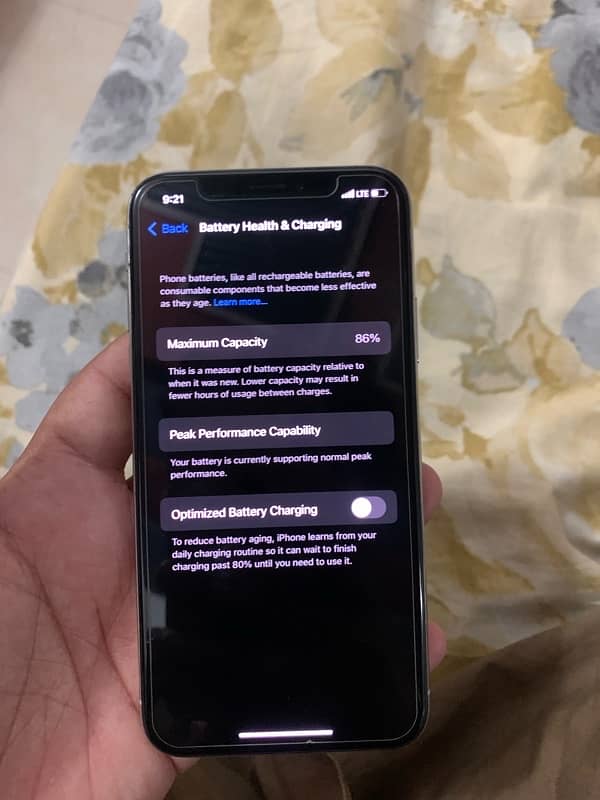 i phone X approved 256GB battery health 86 7
