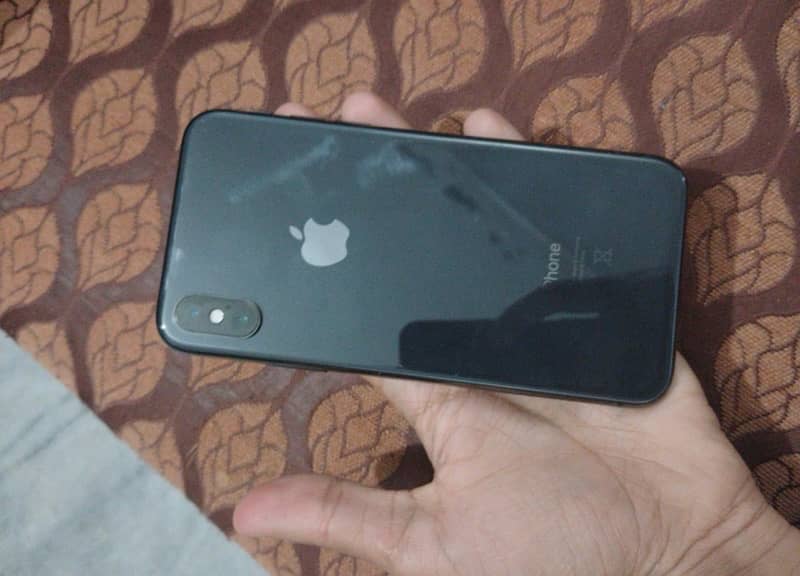 urgent for sale health 81 10by9 iPhone xs pta approved +92 334 6903955 1