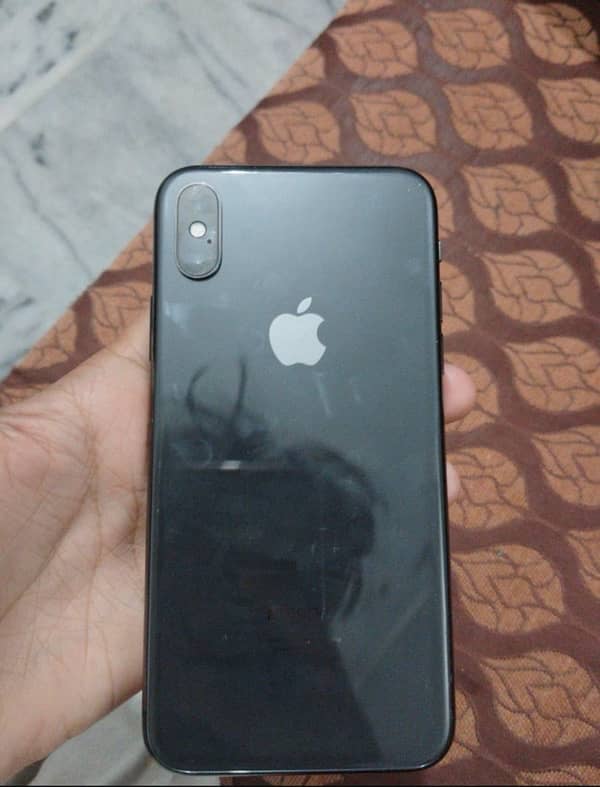 urgent for sale health 81 10by9 iPhone xs pta approved +92 334 6903955 6