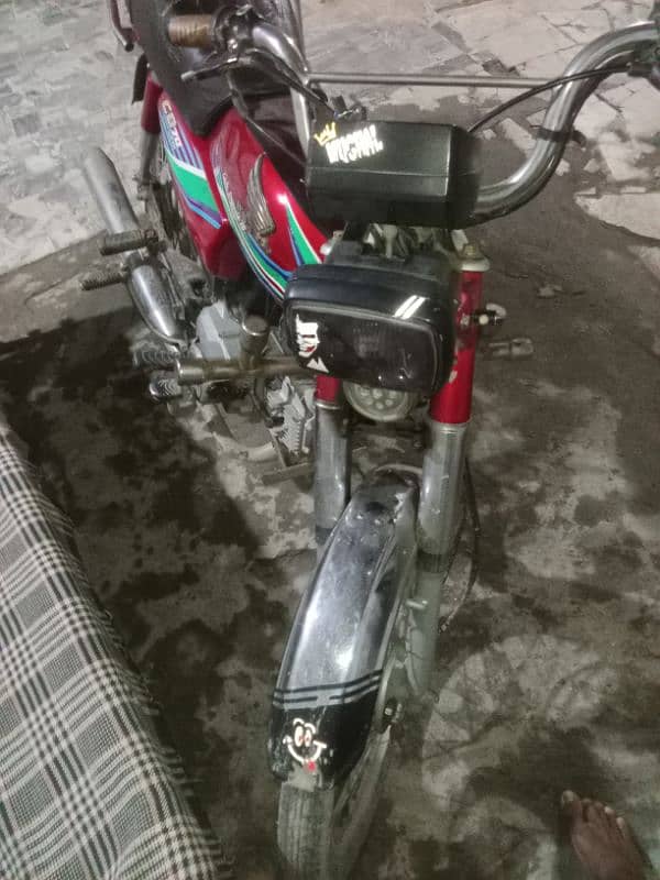 Honda CD 70 5