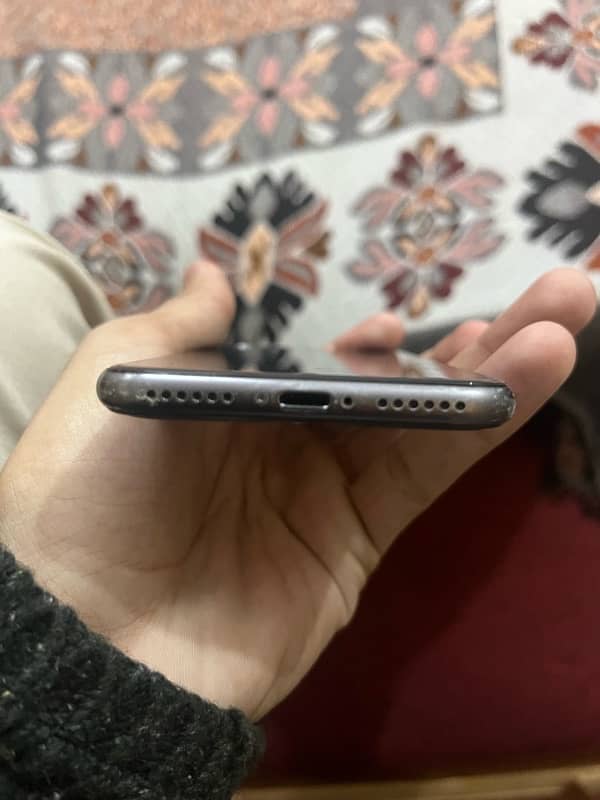 iphone 8 PTA approved 3