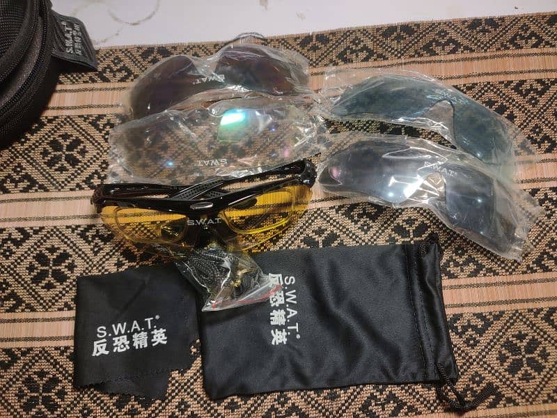 stylish SWAT sunglasses brands new 1