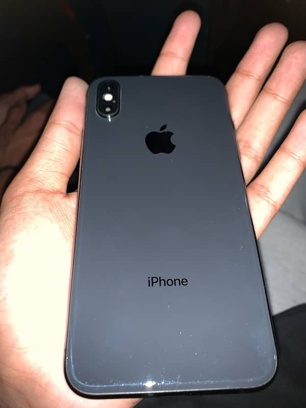 iPhone XS 1