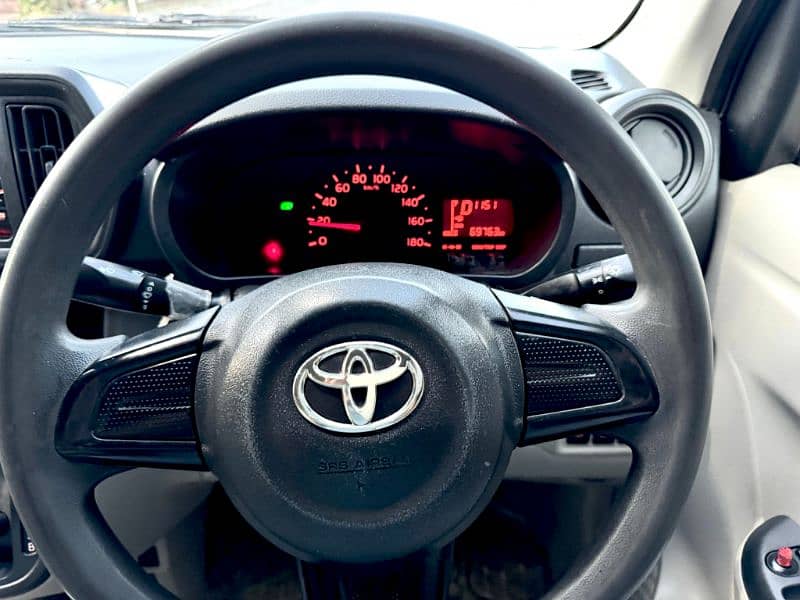 Toyota Passo 2016 / 2019 automatic 1.0 eco idle stop engine 10