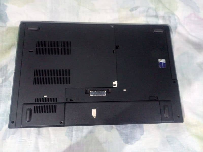 Laptop Lenove Think pad 8/256gb, Core i5, 7th generation latest model 0