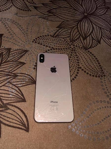 Iphone XSMAX (256GB) 8