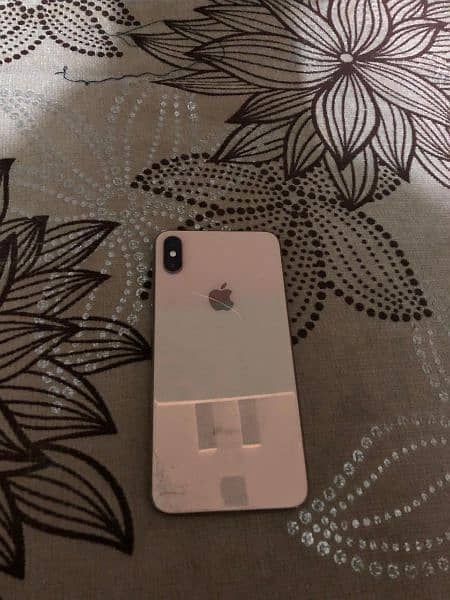 Iphone XSMAX (256GB) 9