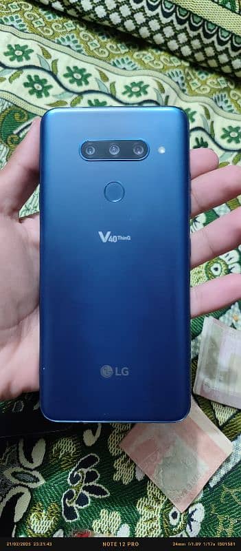 Lg V40 thinQ 6/64 Urgent Sale 0