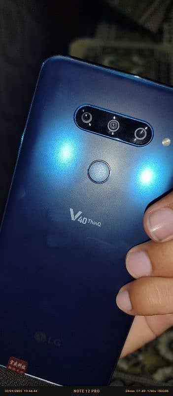 Lg V40 thinQ 6/64 Urgent Sale 5