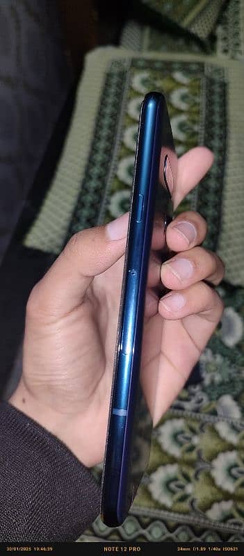 Lg V40 thinQ 6/64 Urgent Sale 7