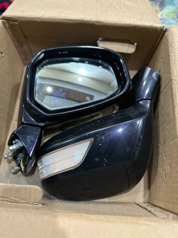 honda freed side mirror 1