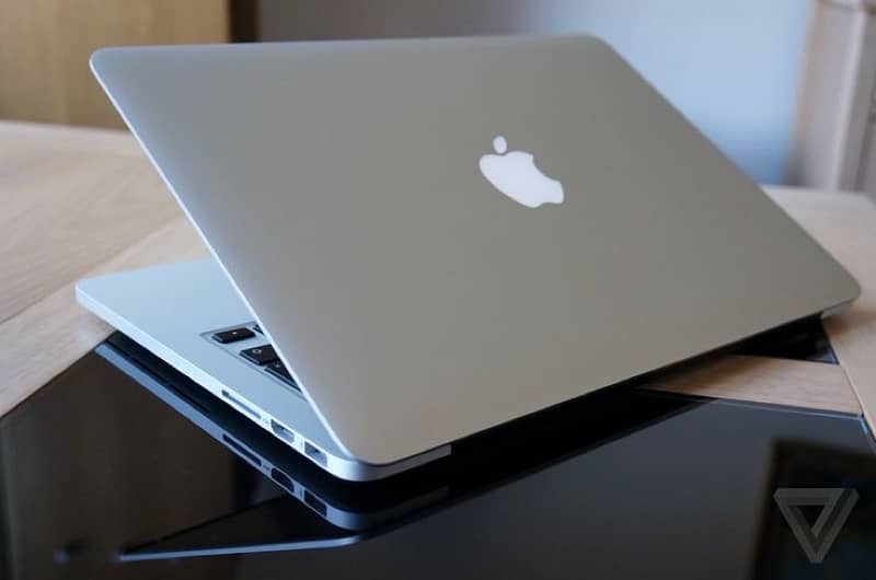 Apple MacBook pro 2015 core i7 16/256 15 inch 10&10 tayyablaptop 0