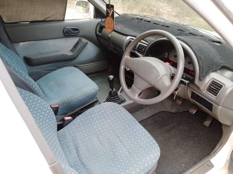 Suzuki Cultus VXL 2005 1