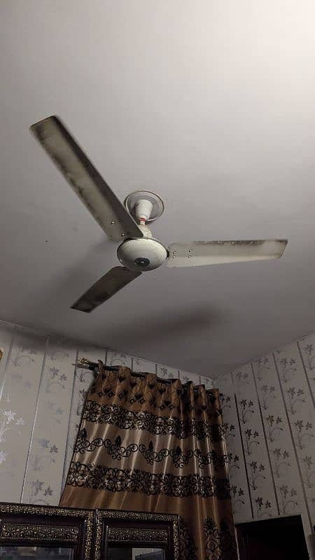 5 ceiling fans for sale,, Perfect condition 4