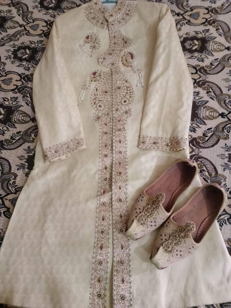 A single time used sherwani and khoosa for sale 0