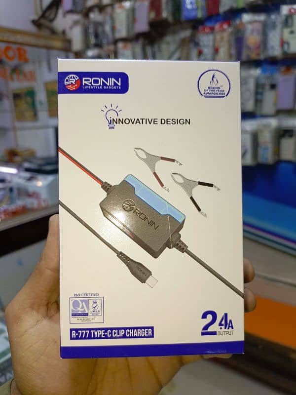 RONIN R-777 Type-C Clip Charger   03002057860 0