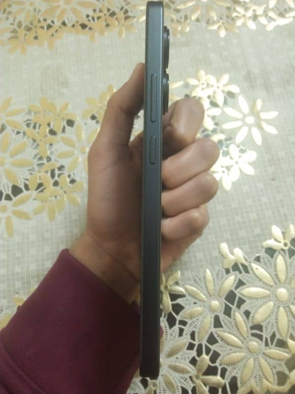 Xiaomi Redmi Note 13 (8/256) 4