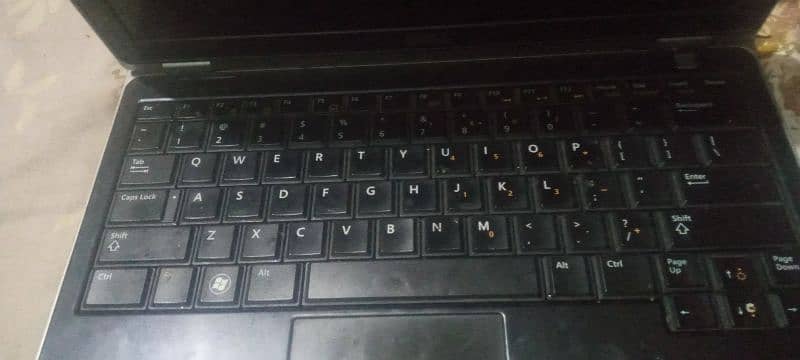 Dell Latitude E6230 no issue all okay 1