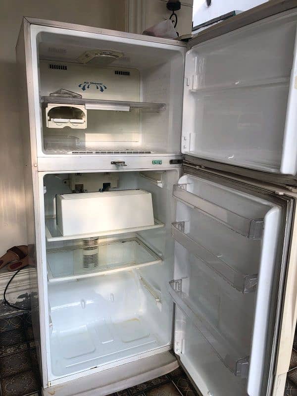 svmsung large fridge for sale 1