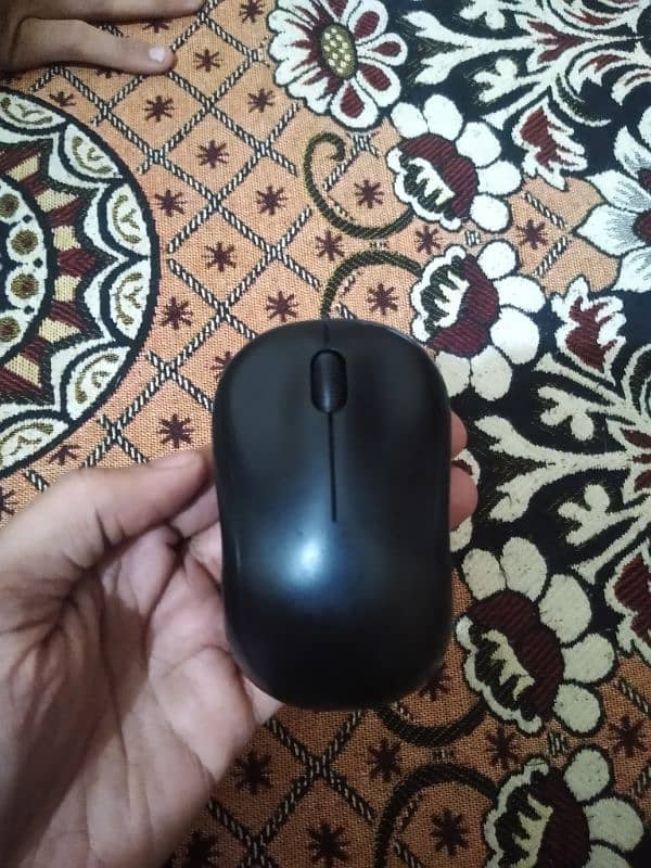 wireless mouse 1