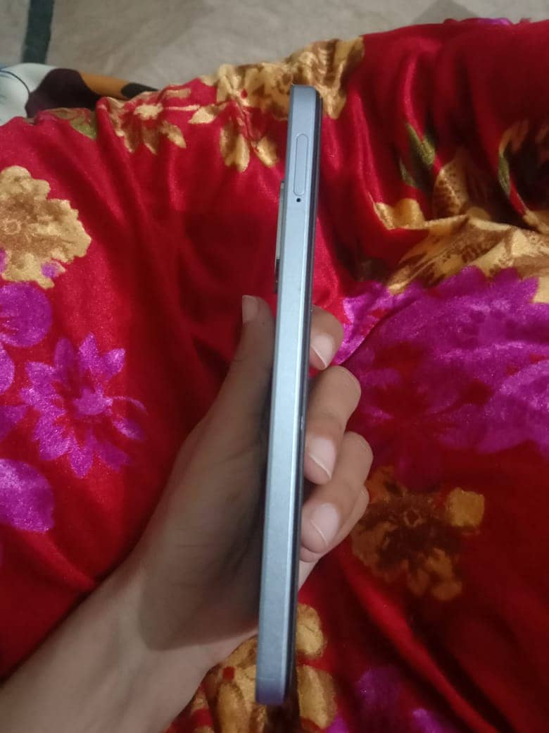 Oppo A18 1