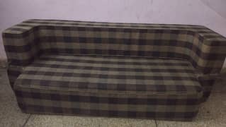 sofa combed