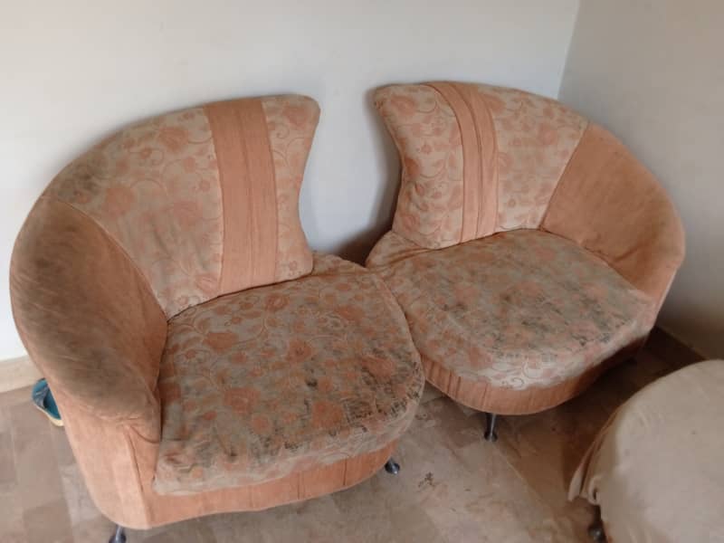 7 Seater Sofa Set- Urgent Sell 4