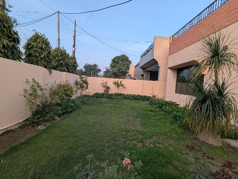 01-Kanal 4-BedRoom's House Available For Rent In Askari-9 Lahore. 4