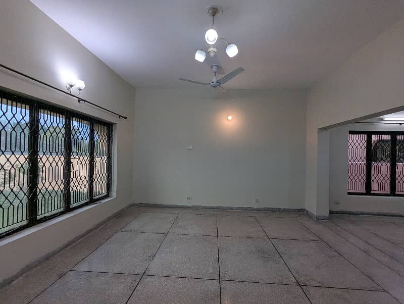 01-Kanal 4-BedRoom's House Available For Rent In Askari-9 Lahore. 7