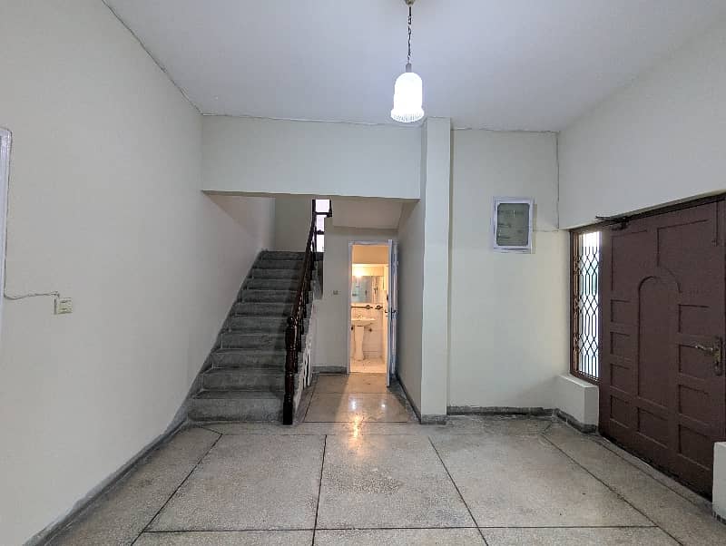 01-Kanal 4-BedRoom's House Available For Rent In Askari-9 Lahore. 10