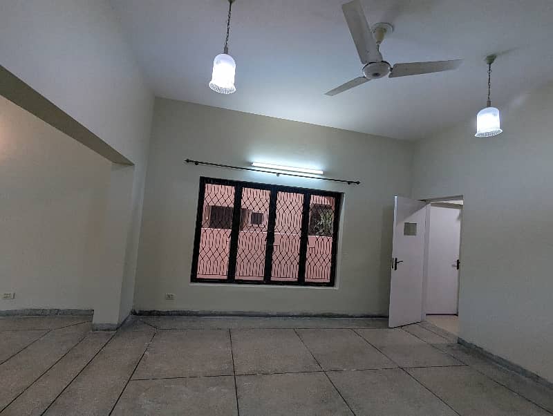 01-Kanal 4-BedRoom's House Available For Rent In Askari-9 Lahore. 14