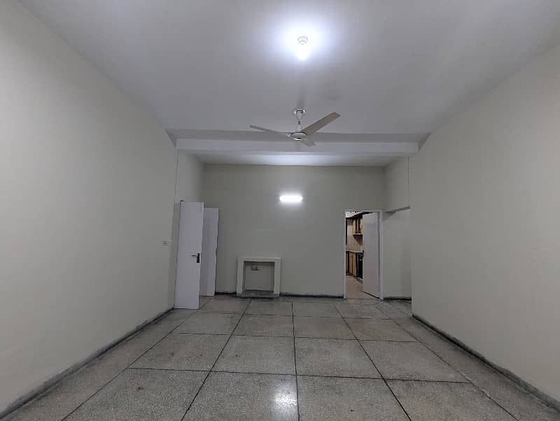 01-Kanal 4-BedRoom's House Available For Rent In Askari-9 Lahore. 18