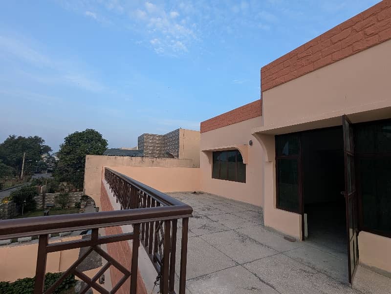 01-Kanal 4-BedRoom's House Available For Rent In Askari-9 Lahore. 47