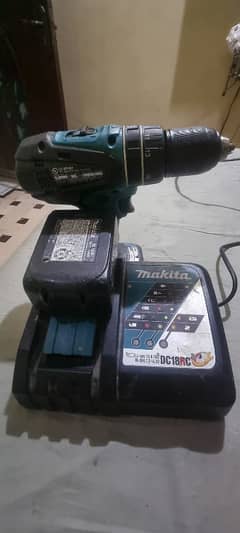 MAKITTA DRILL MACHINE