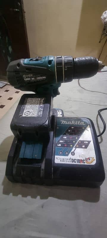 MAKITTA DRILL MACHINE 0