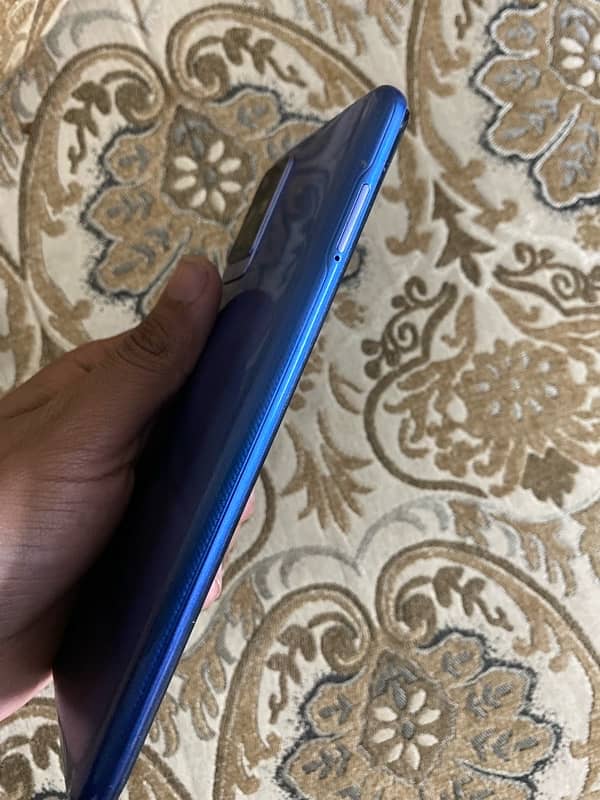 infinix note 10  6/128 4