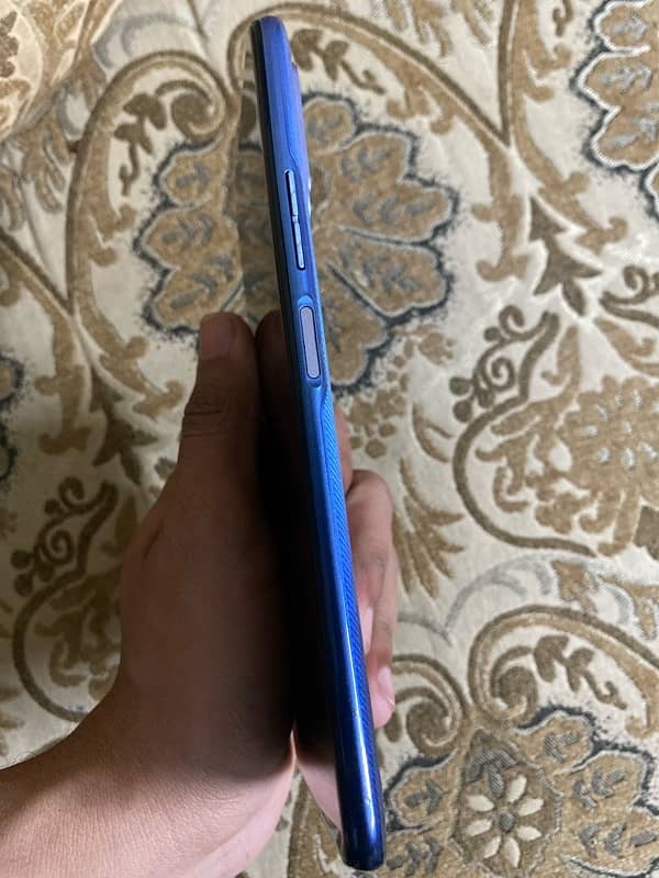 infinix note 10  6/128 5