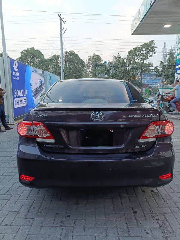 Toyota Corolla Altis cruistronic SR 2013 8