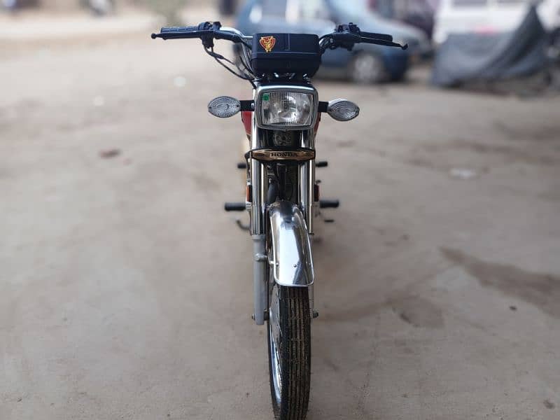 Honda CG-125cc. Gold Edition Self Start SE (advance 2024) 7