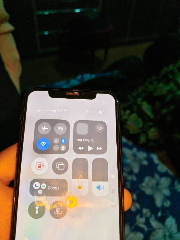 Urgent for siil iphone xs 8