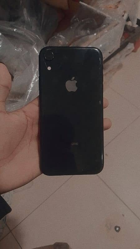 iphone xr JV 64 gb 3