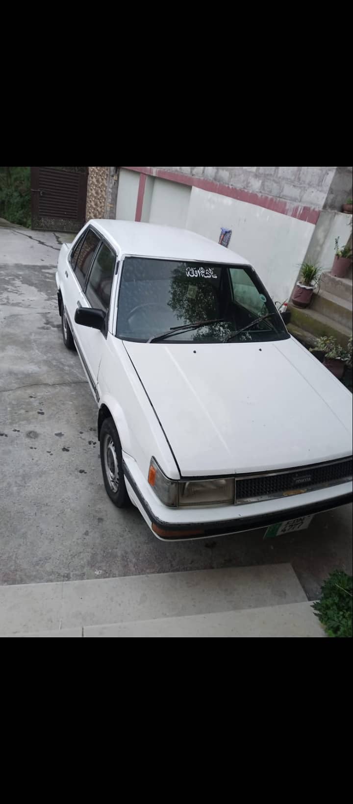 Toyota Corolla 86 model GL saloon 11