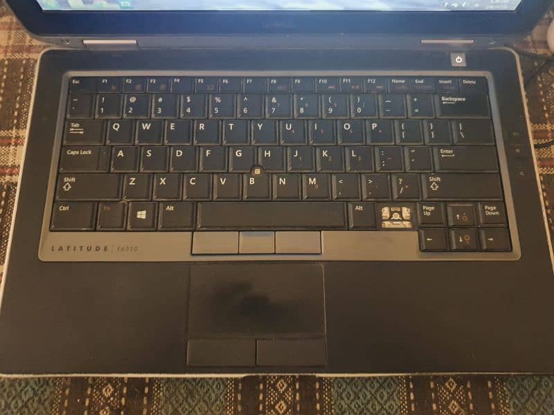 Dell Latitude 6330 i3 3rd generation 3