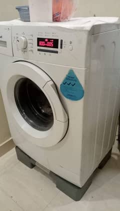 Slightly Used Brandit Front Load 7 Kg washing Machine