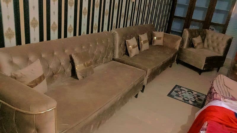 Sofa for emergency sell two 3 seater and one 1 seater 2